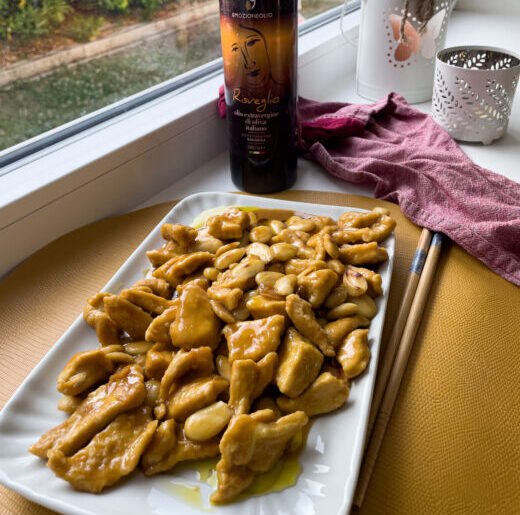 Pollo alle mandorle