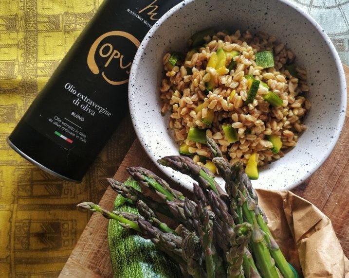 Farro alla Curcuma con Verdure: fotografia della ricetta dall’archivio Emozioneolio
