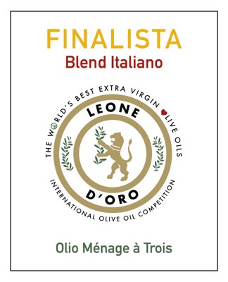 Documento originale: Leone d’Oro · Finalista · Ménage à Trois